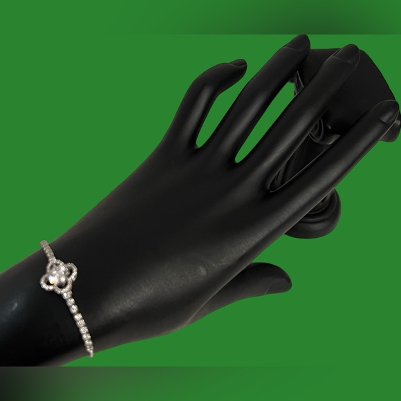 New Cote D’ Argent  Sterling Silver CZ Adjustable 4 Leaf  Bracelet - Picture 5 of 16